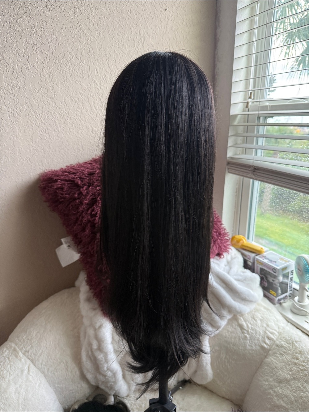 Natural Black 13x6 Glueless HD Lace Front Wig 26 inches brunette - Picture 6 of 8